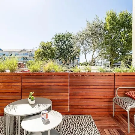 Cosy T2 Terrasse/balcon Centre Ville-port O *